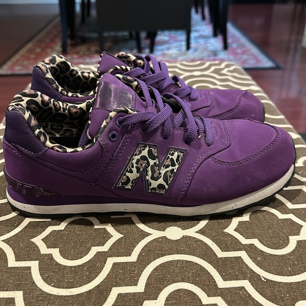 Good condition used New Balance 574